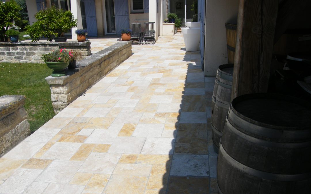 Dallage en pierre naturelle à Montpellier